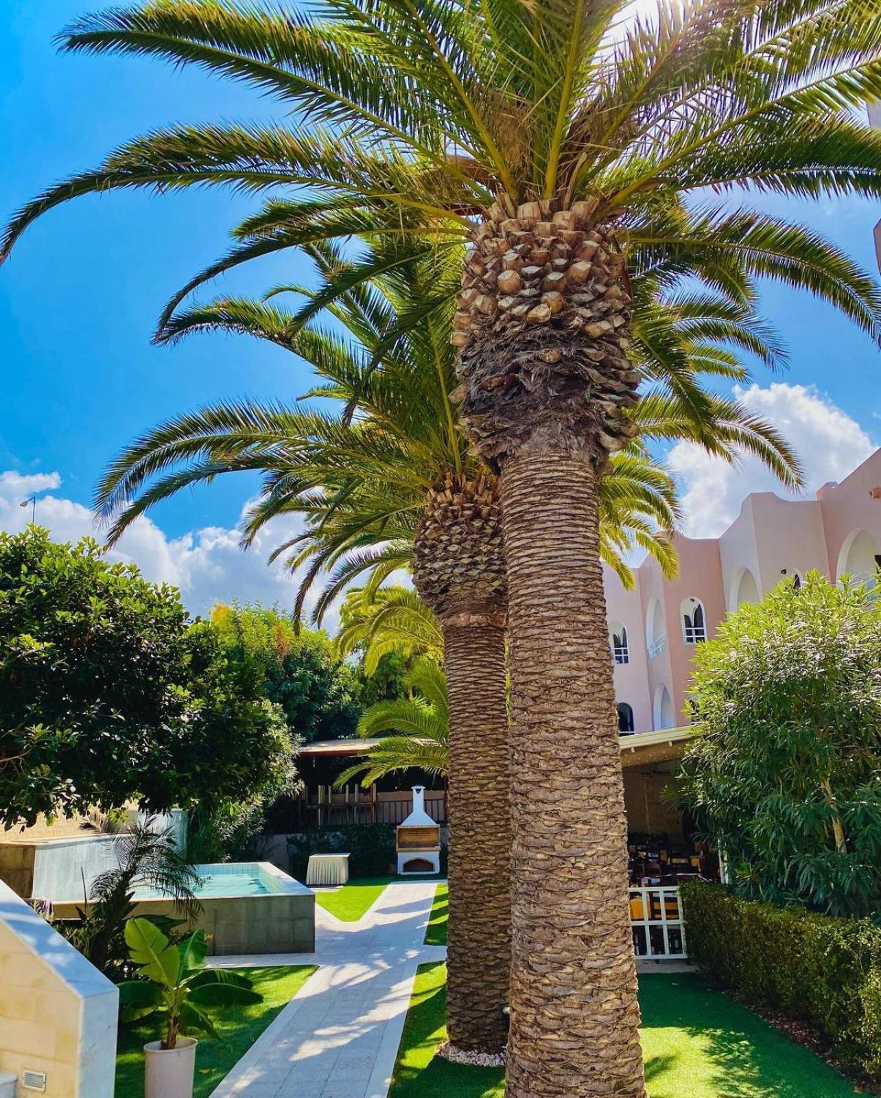 Karteros Hotel Exterior foto